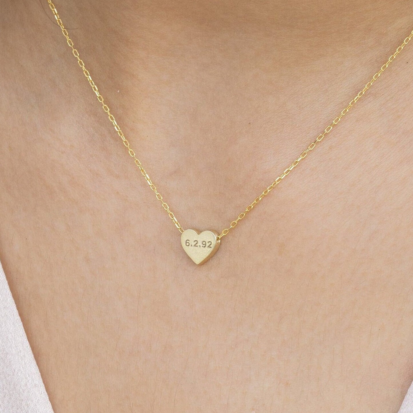 Collar de corazón para personalizar con láser
