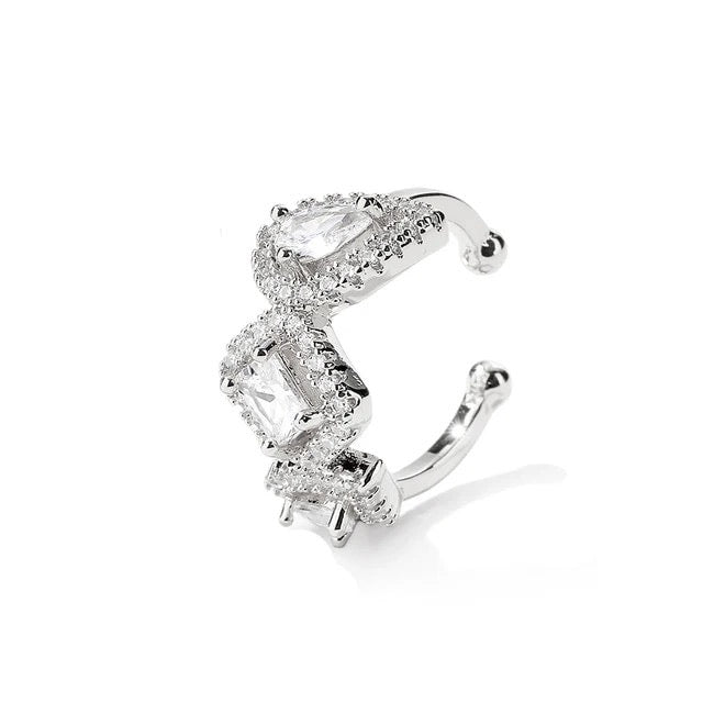 Ear cuff diamonds