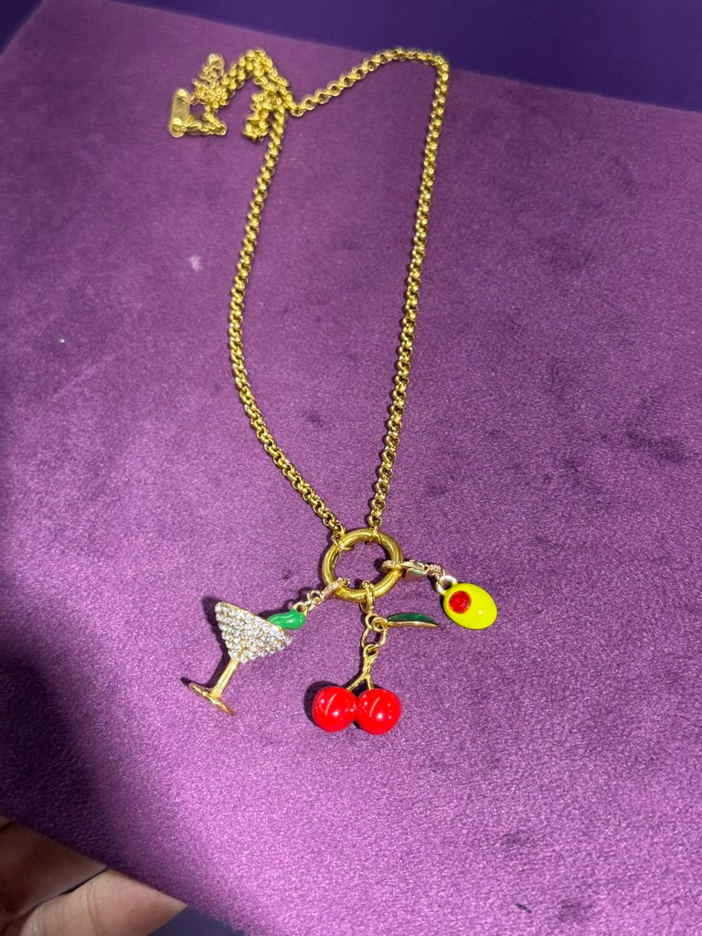 Dije de cereza de corazón