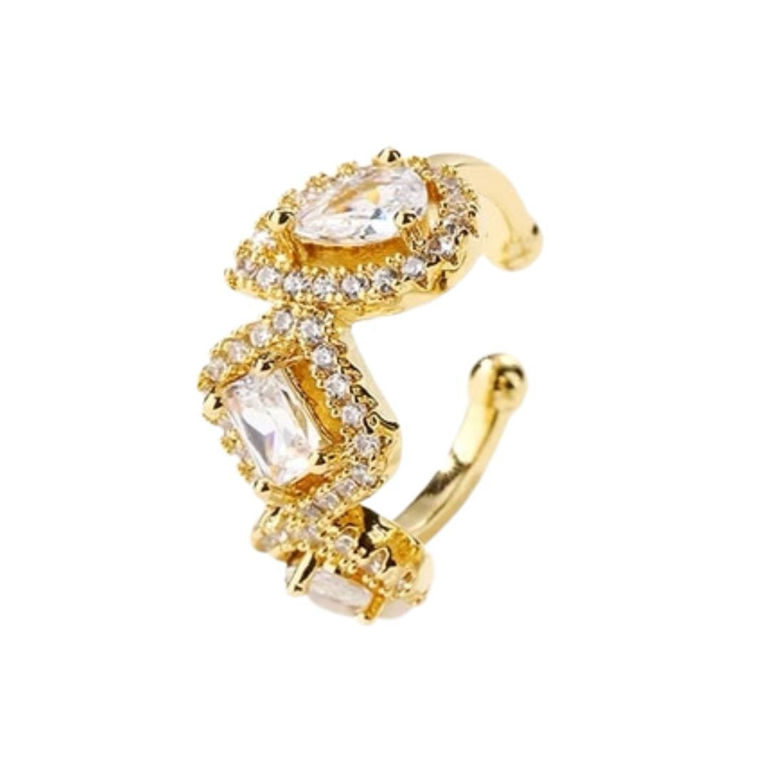 Ear cuff diamonds