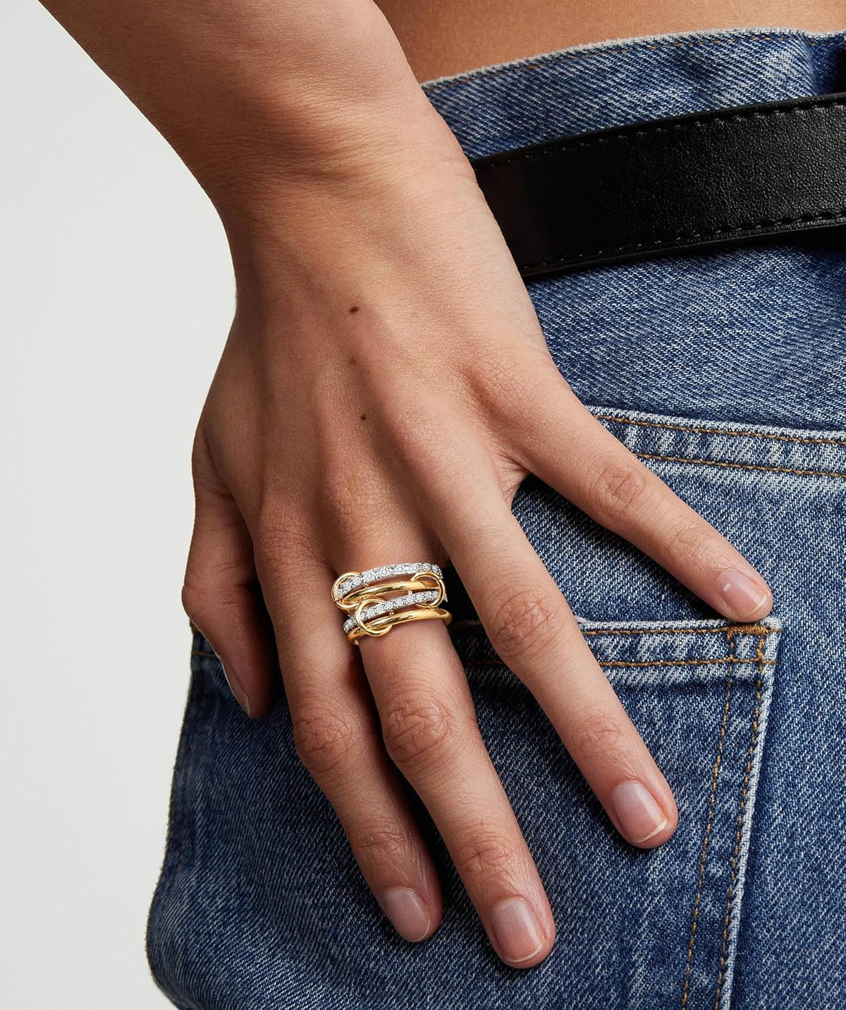 Anillo Anastasia