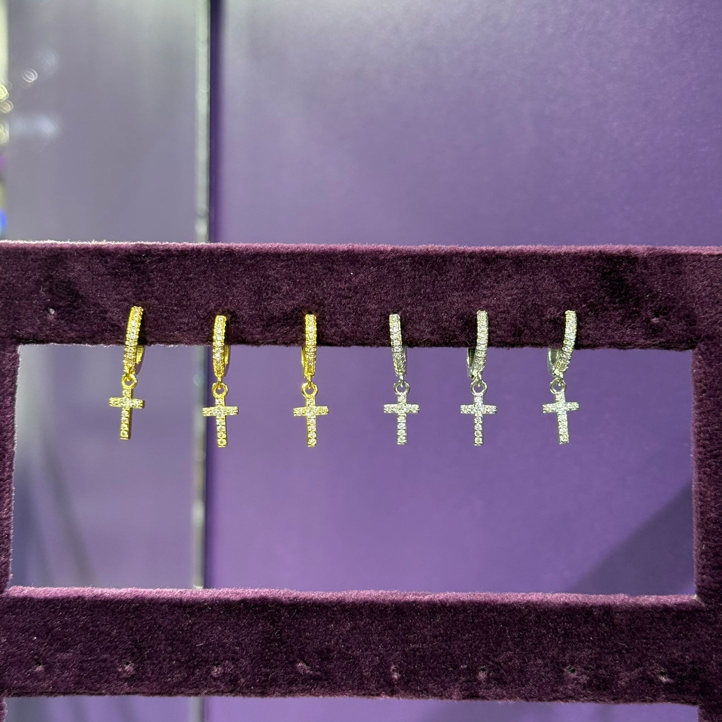 Zarcillos de cruz - solitario