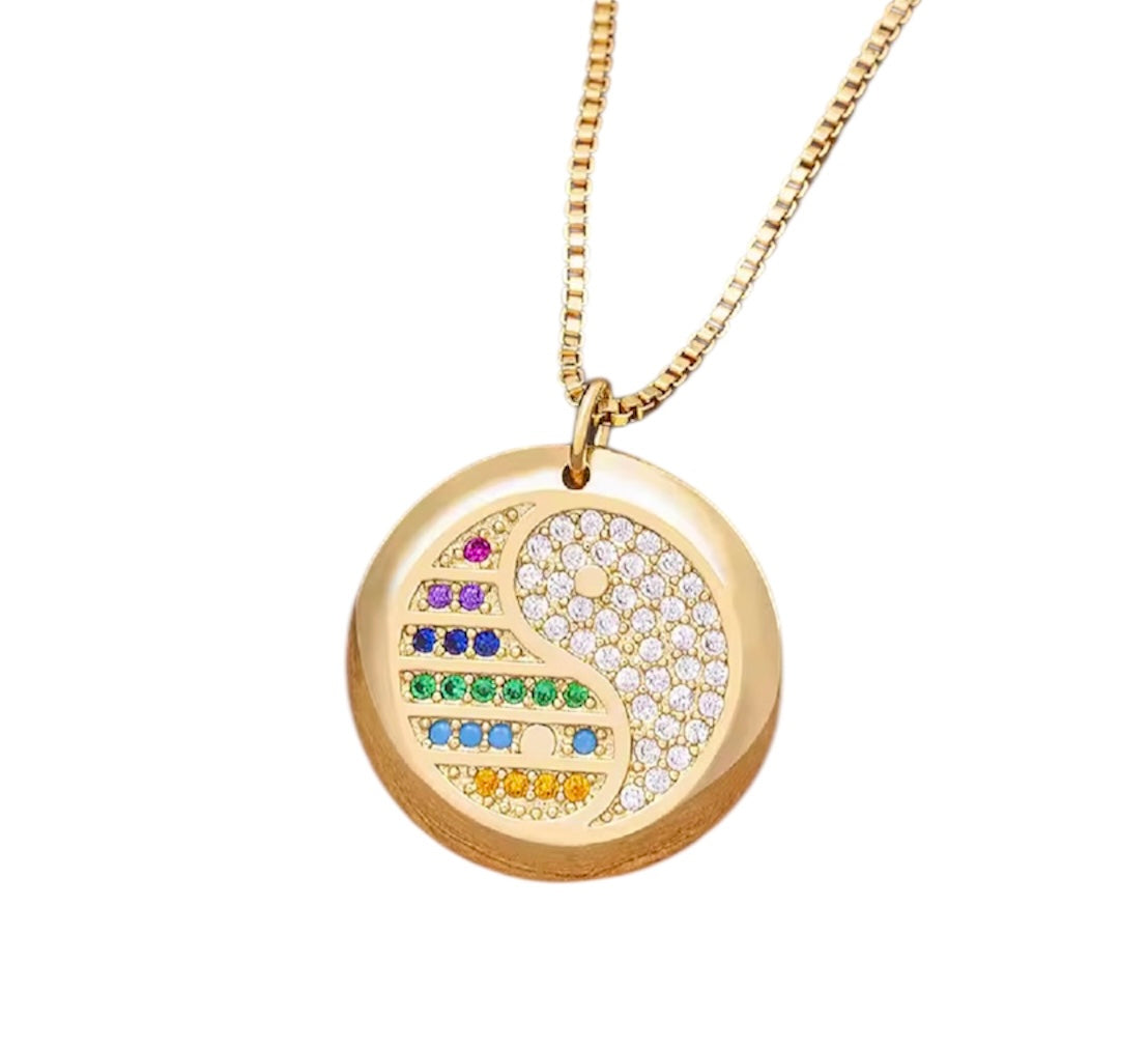 Collar yin yang colorido