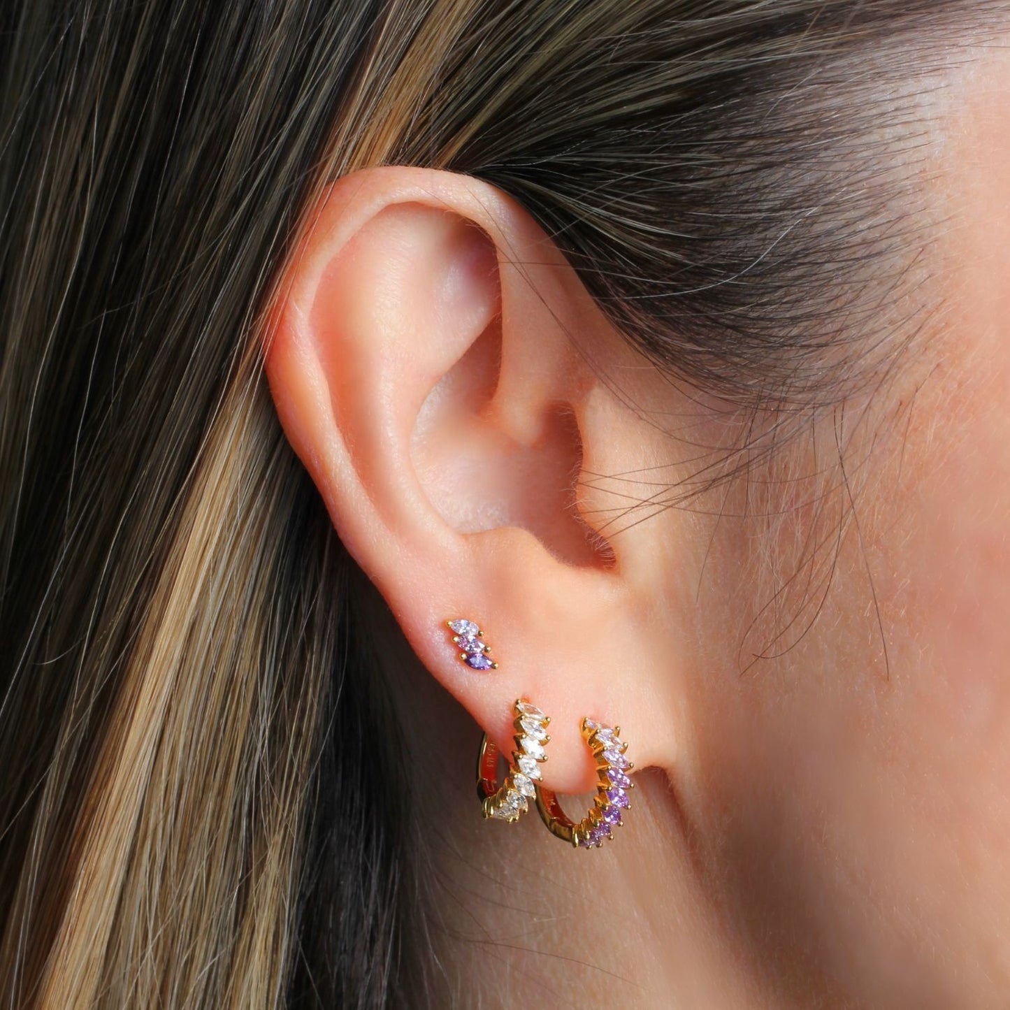 Stud Rainbow Cuff  - Plata de ley 925