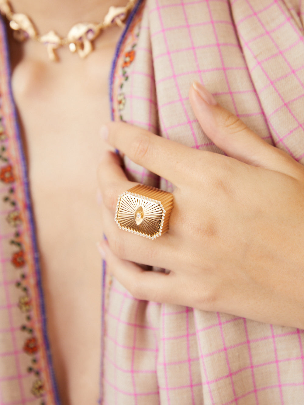 Tarot Ring - golden evil eye